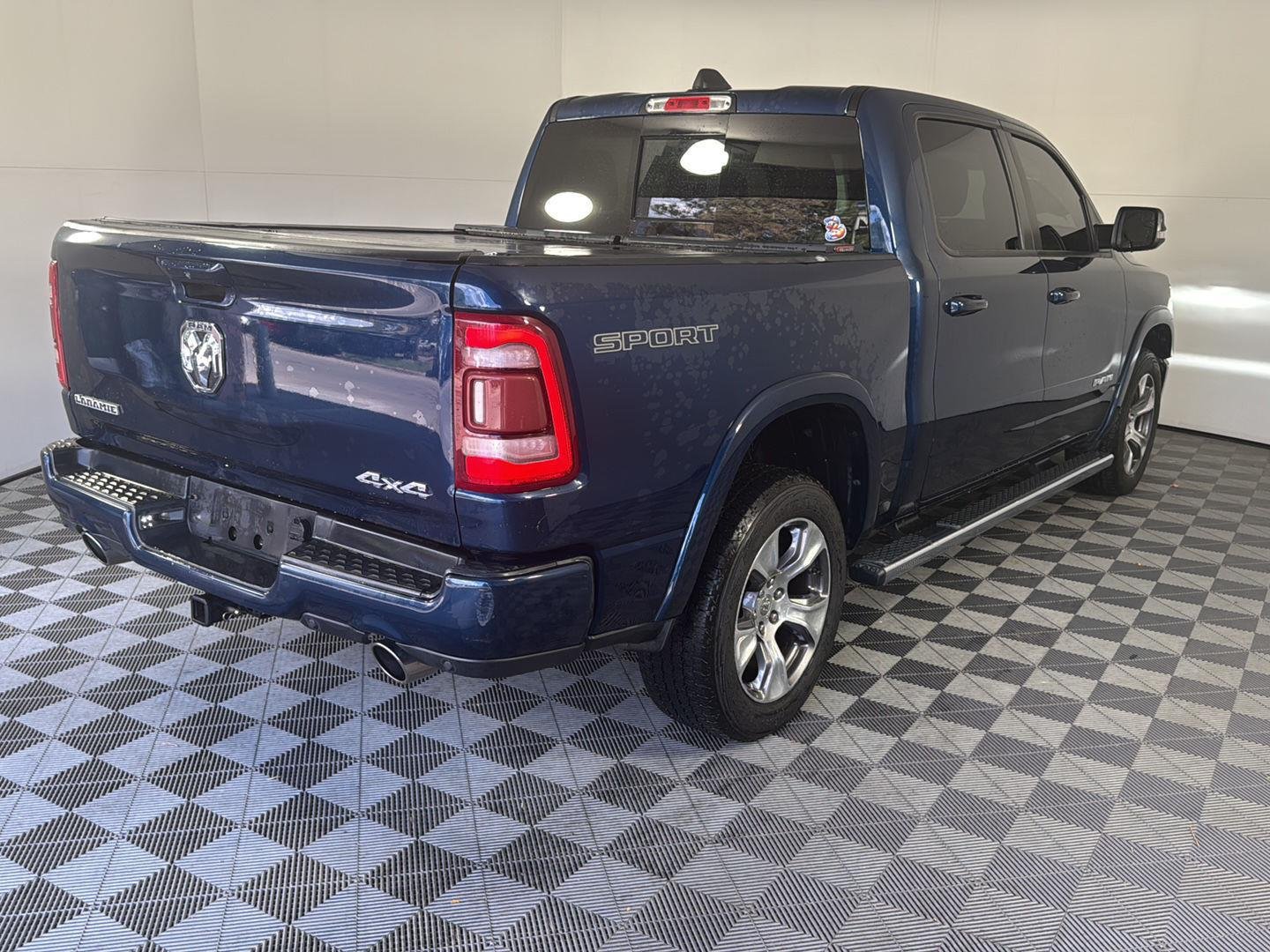 Used 2020 Patriot Blue Pearlcoat Ram Laramie image 7