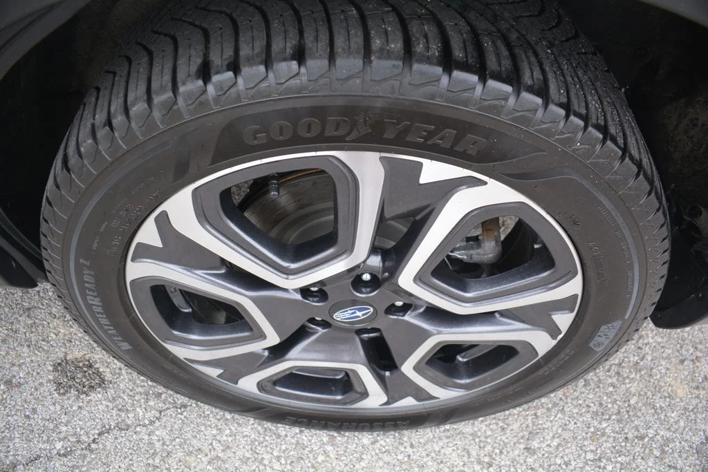 Used 2024 White Subaru Limited image 25