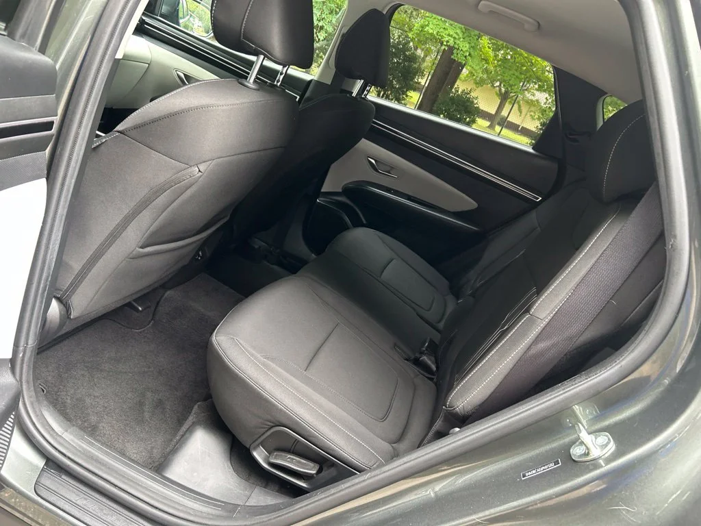 Used 2023 Gray Hyundai SEL image 28