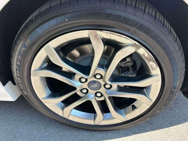 Certified Used 2019 White Platinum Clearcoat Metallic Ford Titanium image 11