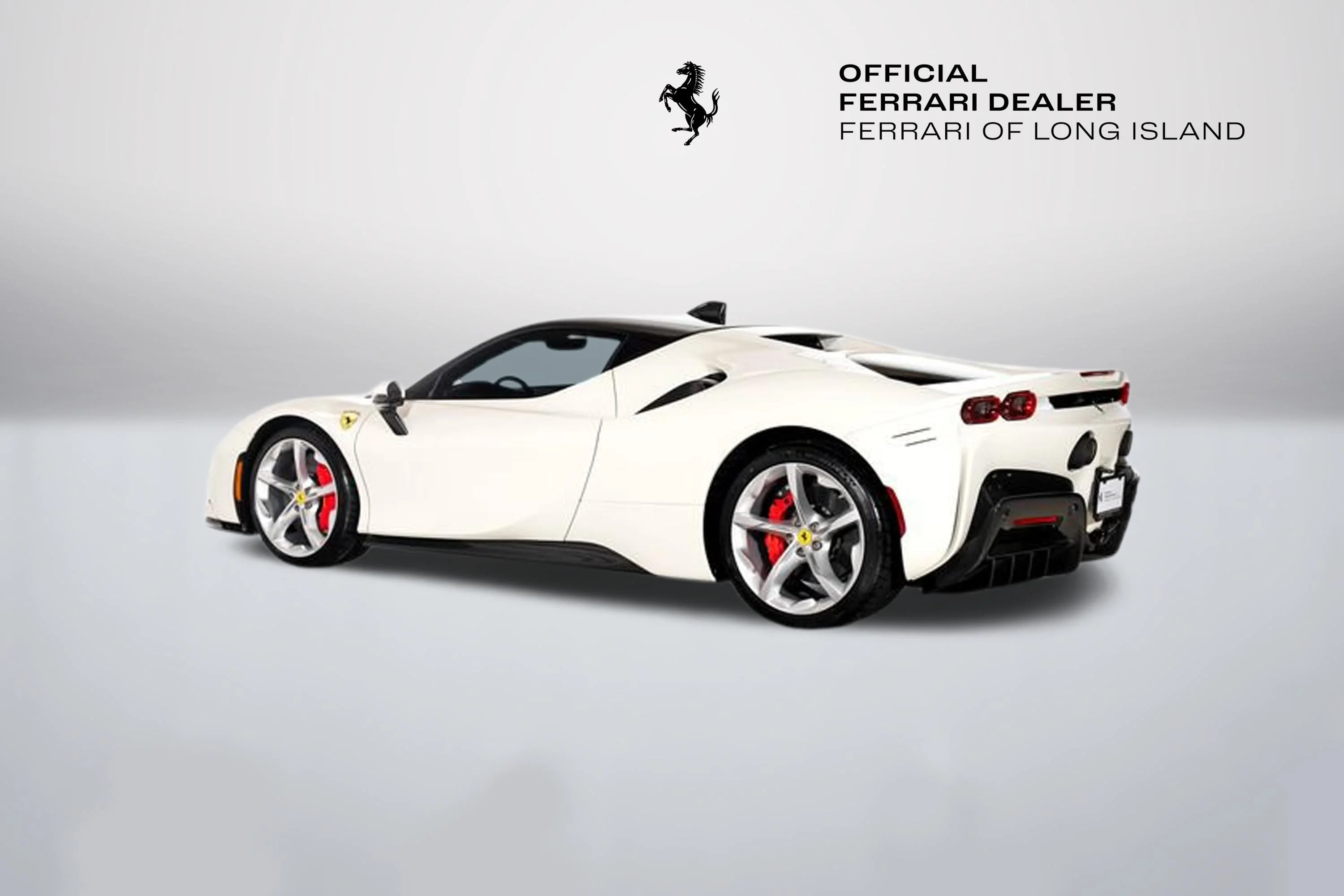 Used 2023 Bianco Avus Ferrari  image 7