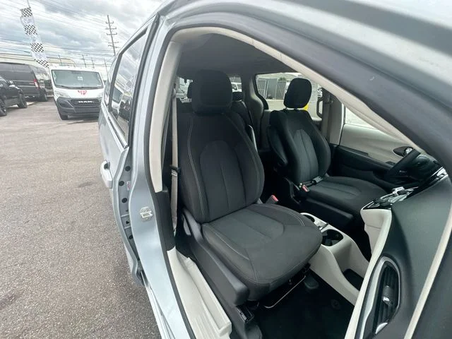 Certified Used 2023 Silver Chrysler LX image 26