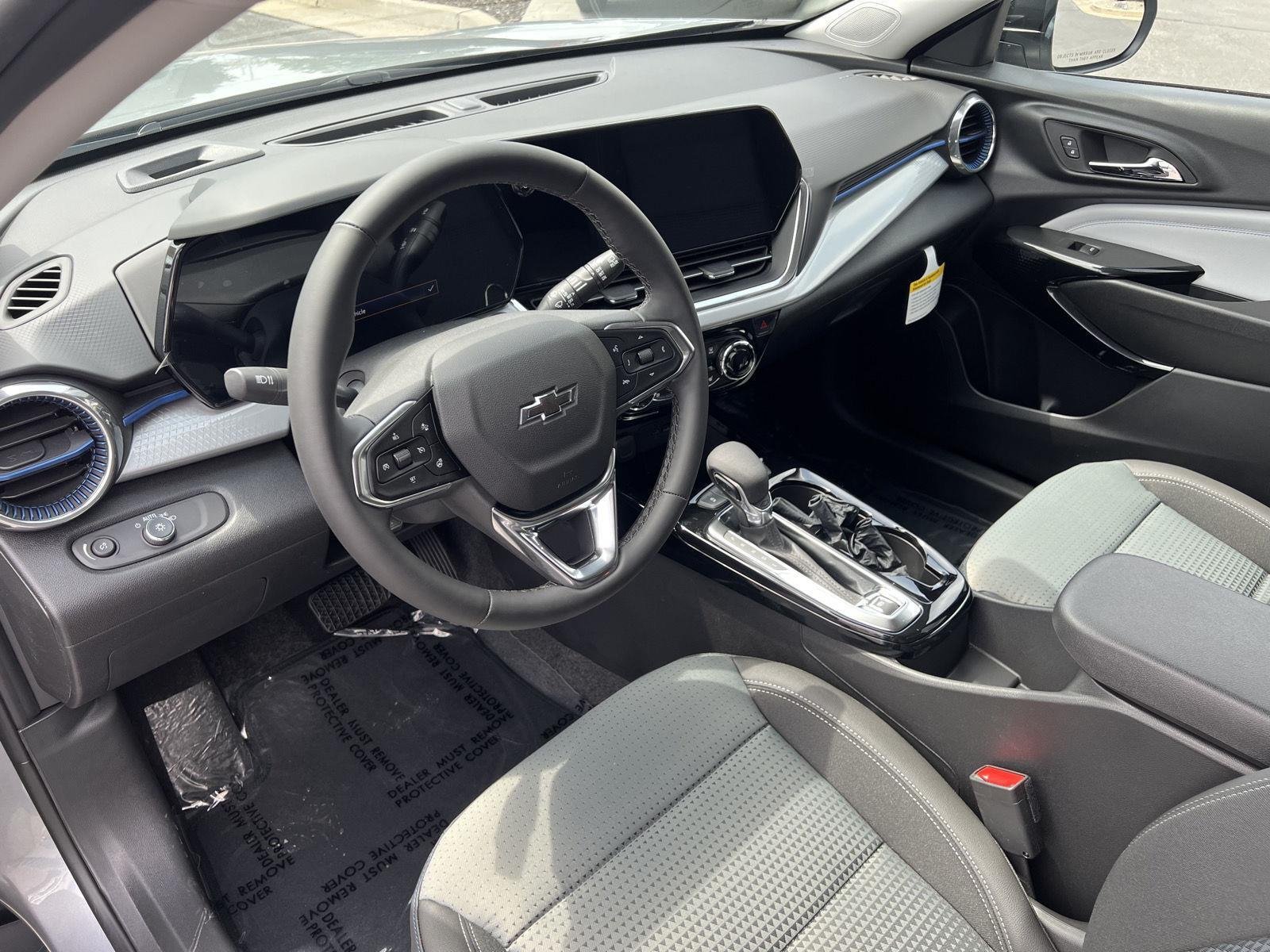 2026 Chevrolet Trax LT - Photo 15