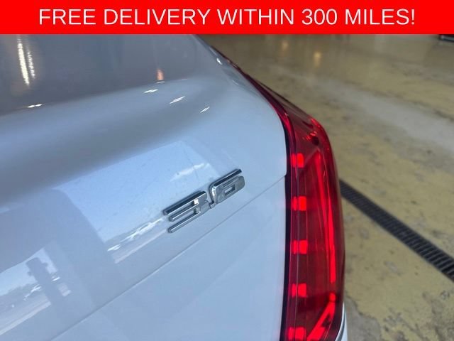 Certified Used 2016 CRYSTAL WHITE TRICOAT Cadillac Luxury AWD image 31