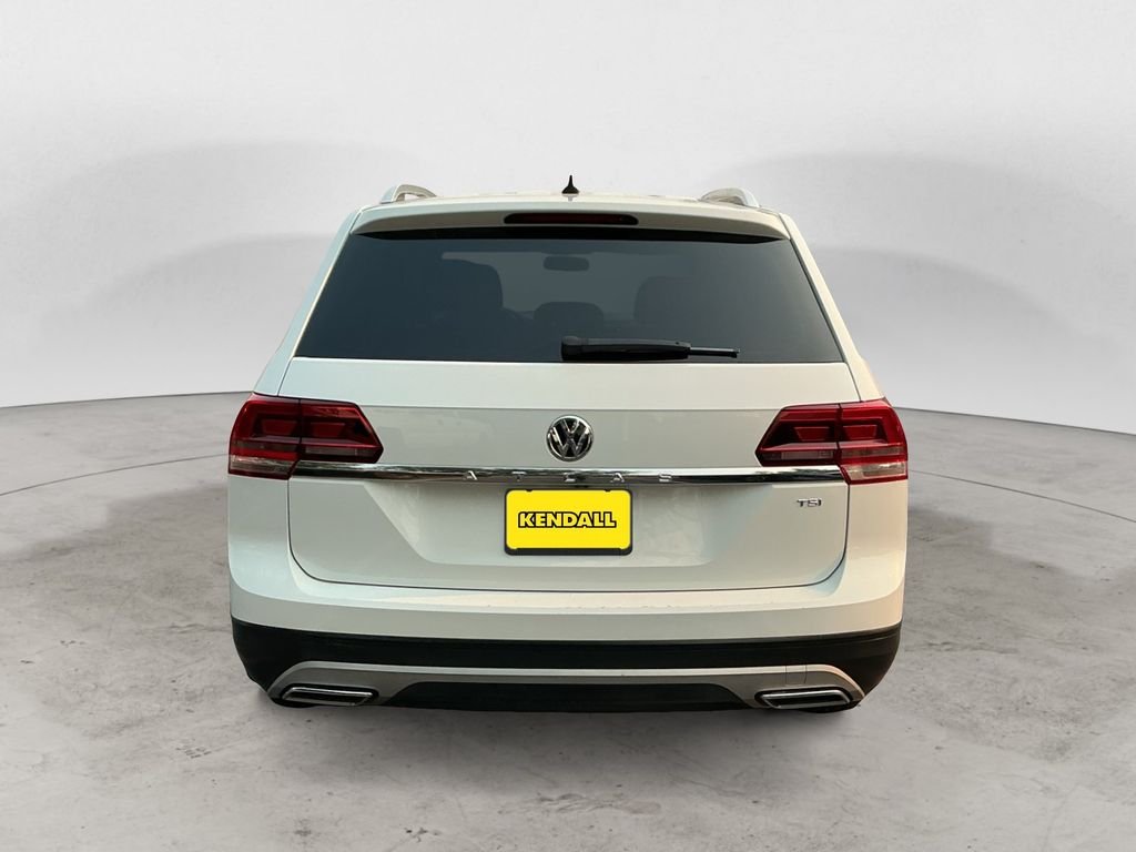 Used 2018 White Volkswagen 2.0T S image 6