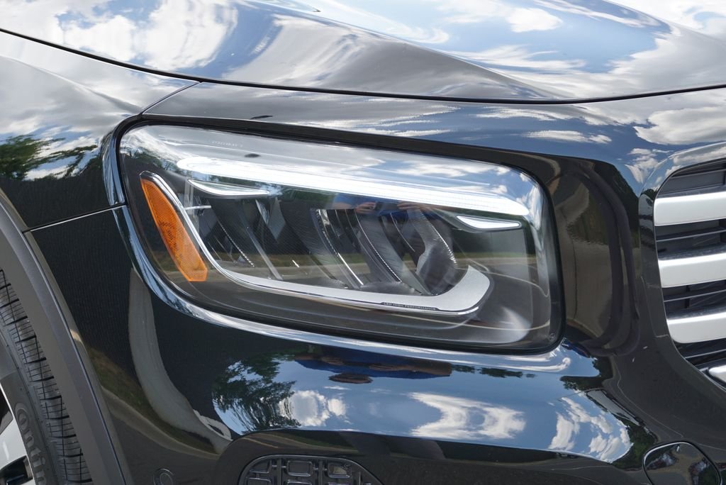 2025 Mercedes-Benz GLB Base - Photo 11