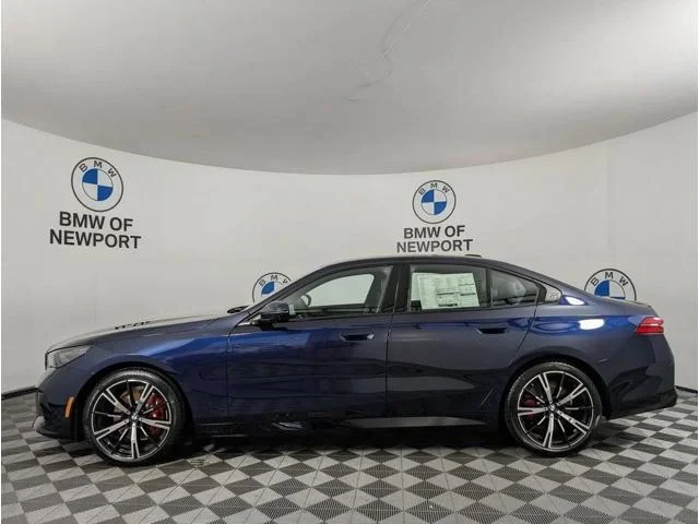 New 2026 Tanzanite Blue II Metallic BMW 530i xDrive image 9