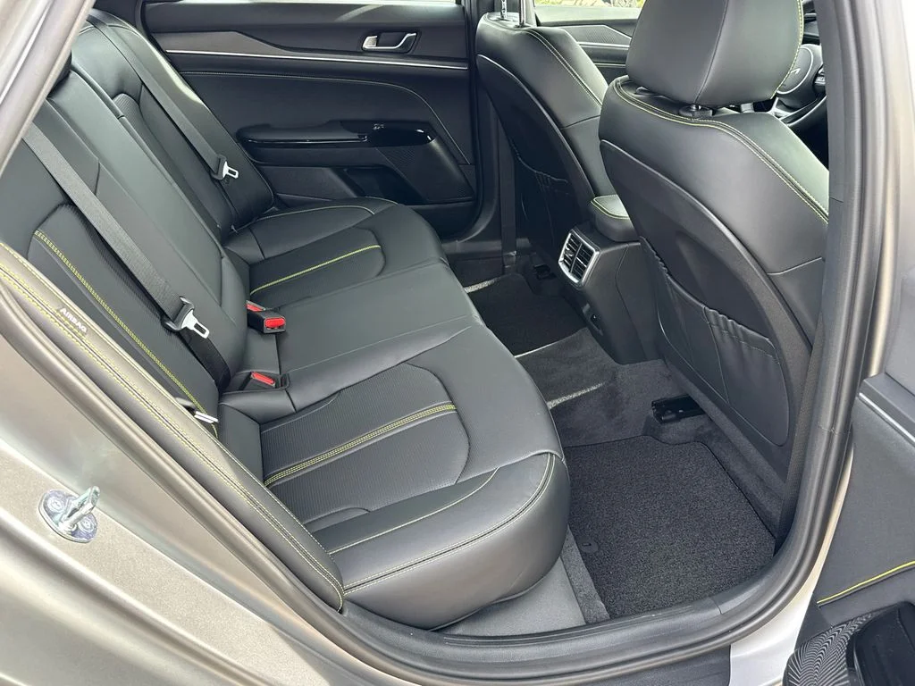 2026 Kia K5 GT - Photo 29