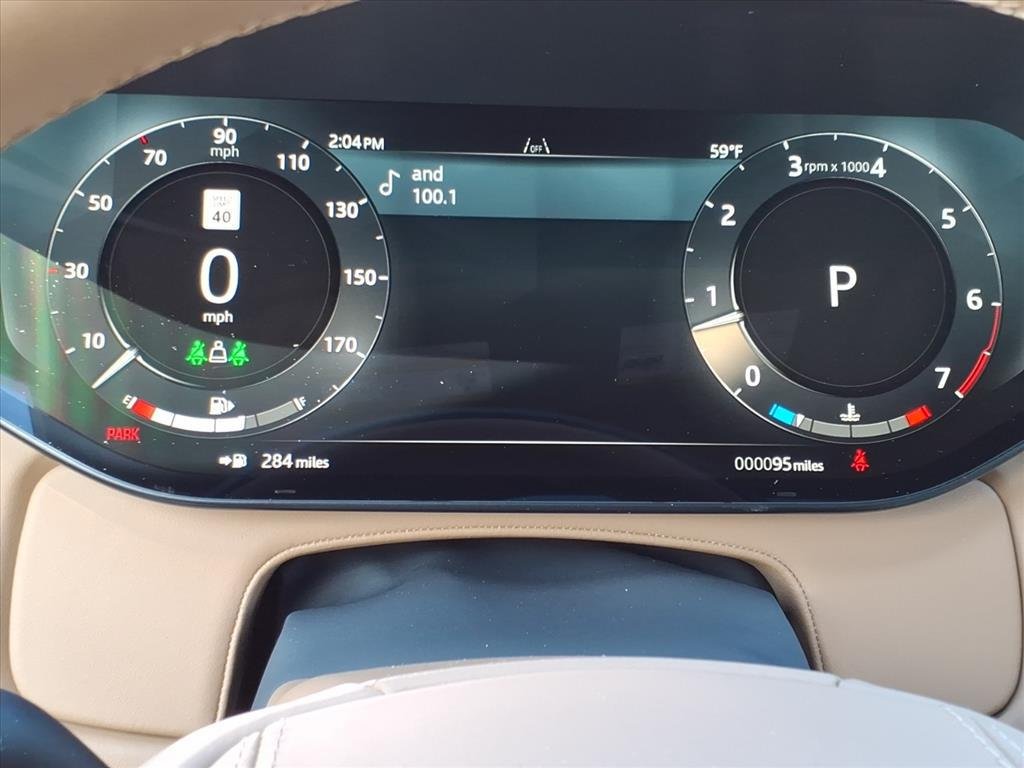 New 2026 Charente Grey LAND ROVER SE image 14