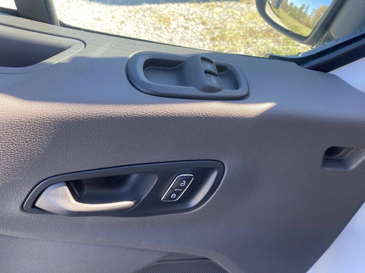 New 2026 Oxford White Ford Cargo Van image 14