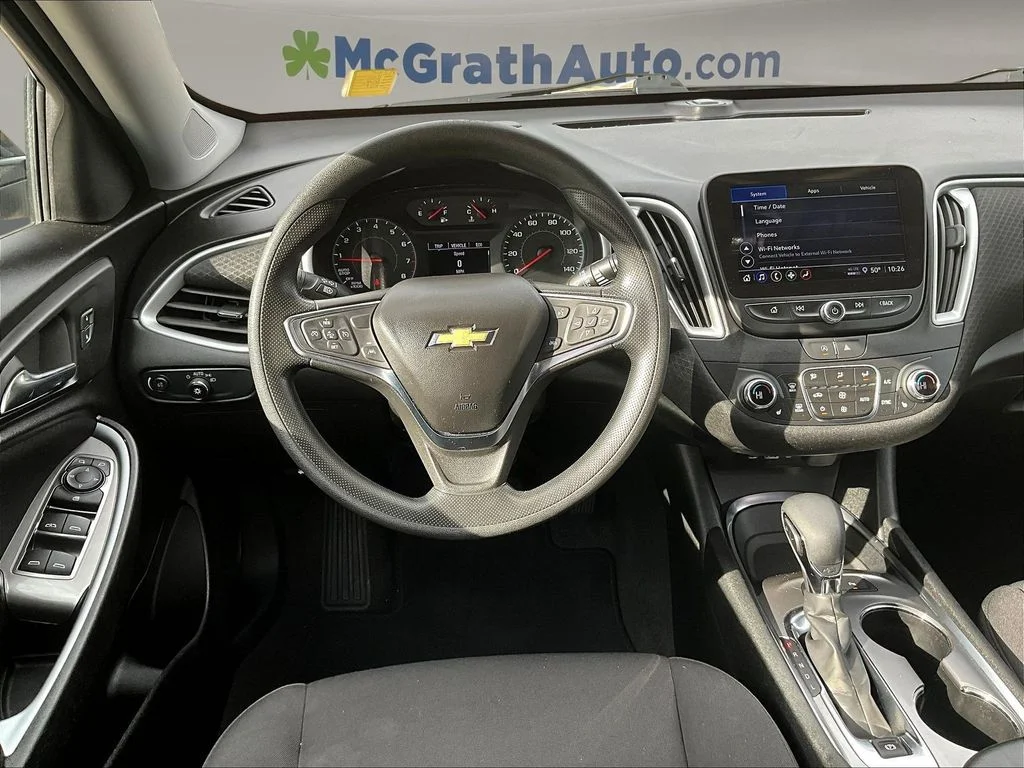 2024 Chevrolet Malibu 1LT - Photo 10