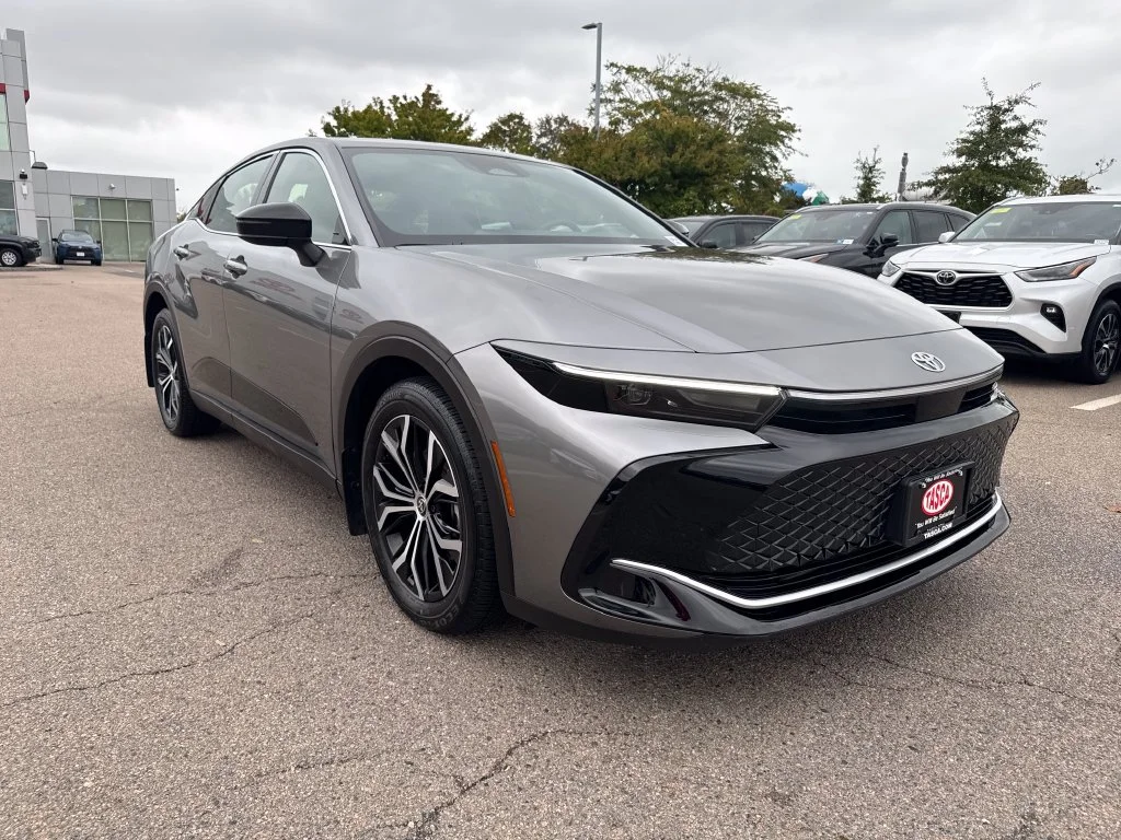 Used 2026 Gray Toyota XLE image 10