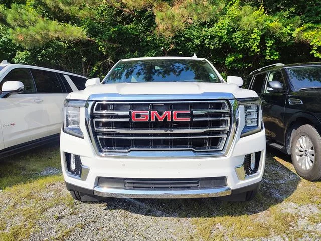Used 2024 White GMC SLT image 2