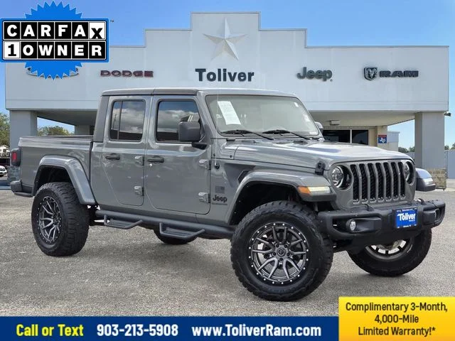 2023 Jeep Gladiator 