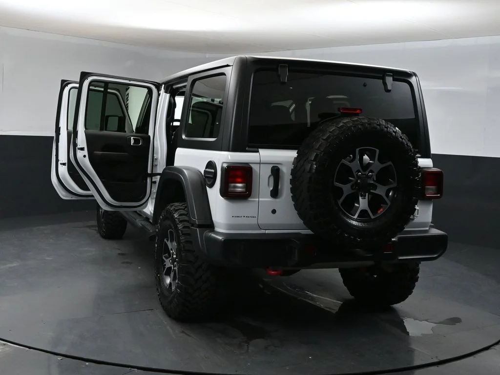 Used 2020 White Jeep Unlimited Rubicon image 42