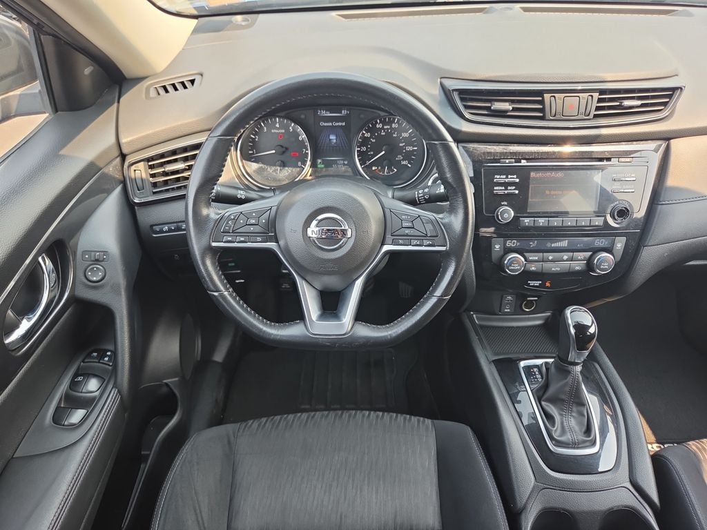 Used 2017 Blue Nissan SV image 23