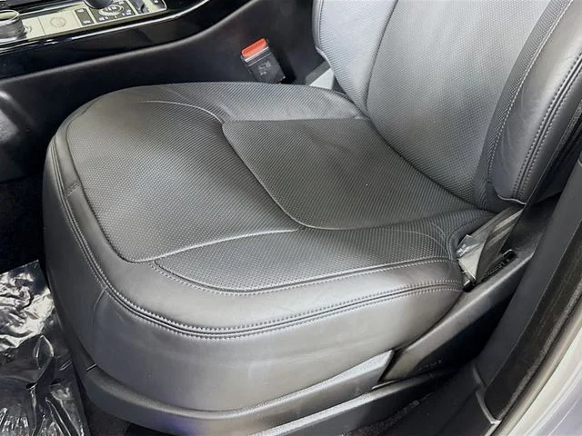 Certified Used 2022 Gray Land Rover Westminster image 22