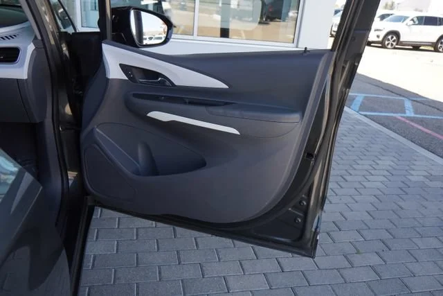 Used 2019 (Includes (TUS) Black grille.) Chevrolet LT image 16