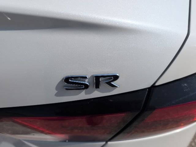 Used 2020 White Nissan 2.5 SR image 18