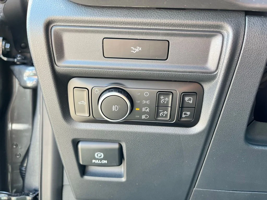 New 2026 Gray Ford XLT image 17