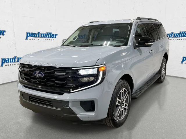 2026 Ford Expedition Active 4x4's photo