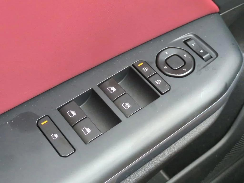 New 2026 Interstellar Gray Kia GT-Line Turbo image 24