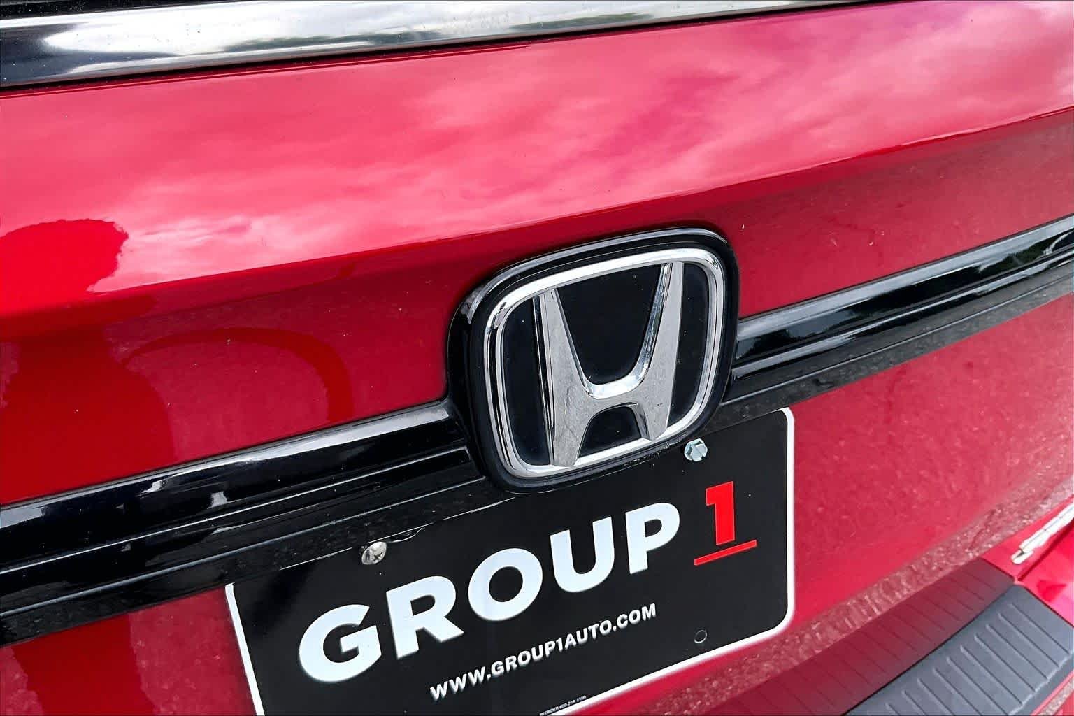 Used 2025 ruby Honda Sport-L image 31