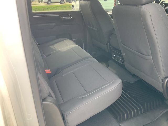 Used 2024 Summit White Chevrolet LT image 19