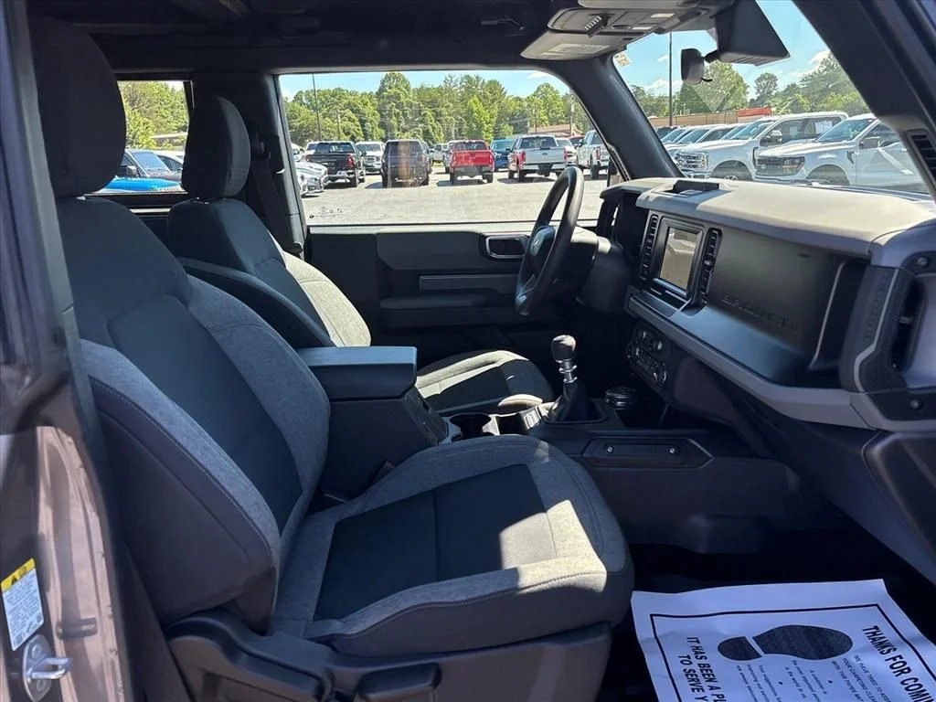 2021 Ford Bronco Base - Photo 11