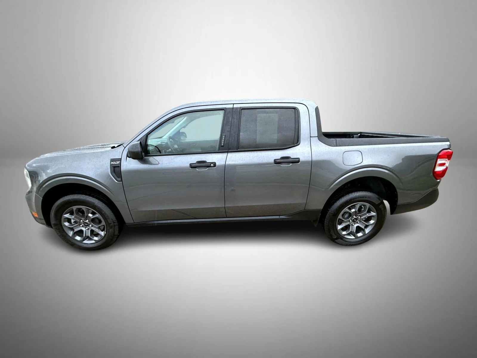 Used 2022 Gray Ford XLT image 8