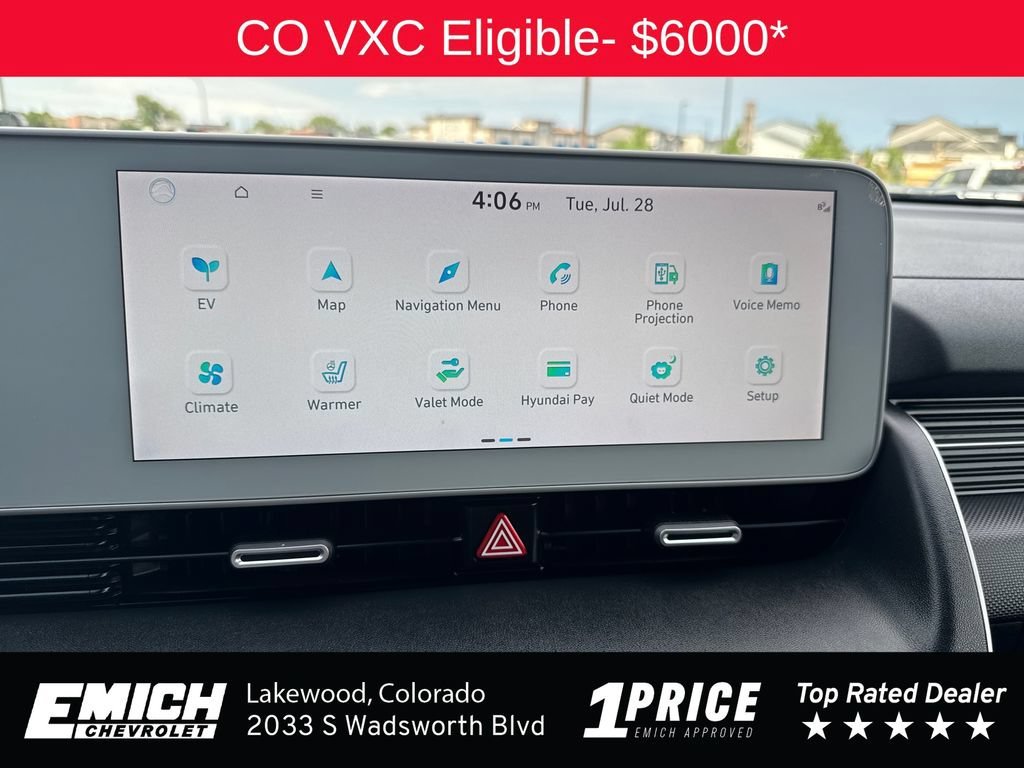 Used 2024 Abyss Black Hyundai SEL image 18