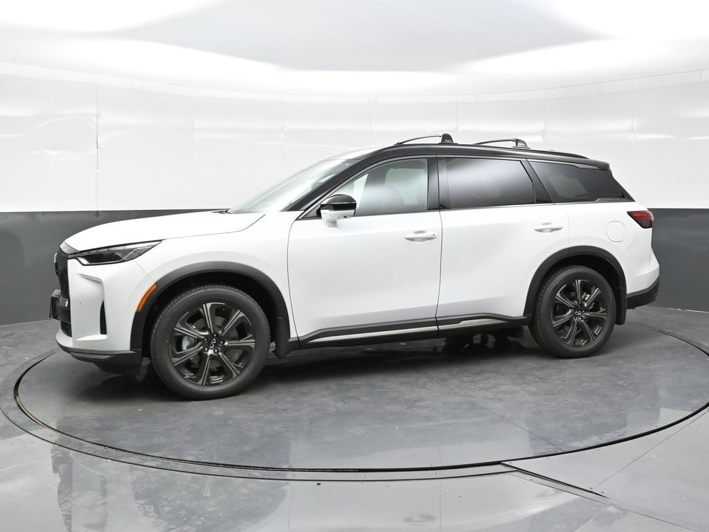 New 2027 2T RAD WHT INFINITI Autograph AWD image 3