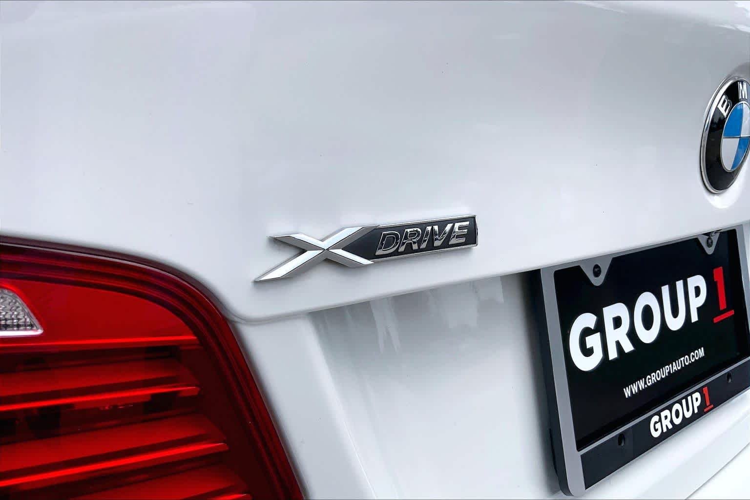 Used 2014 Mineral White Metallic BMW 535i xDrive image 10