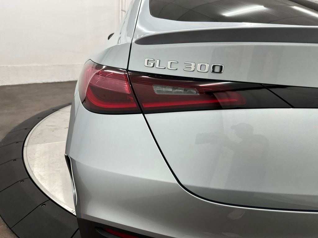 New 2026 Cirrus Silver Metallic Mercedes-Benz GLC 300 image 11