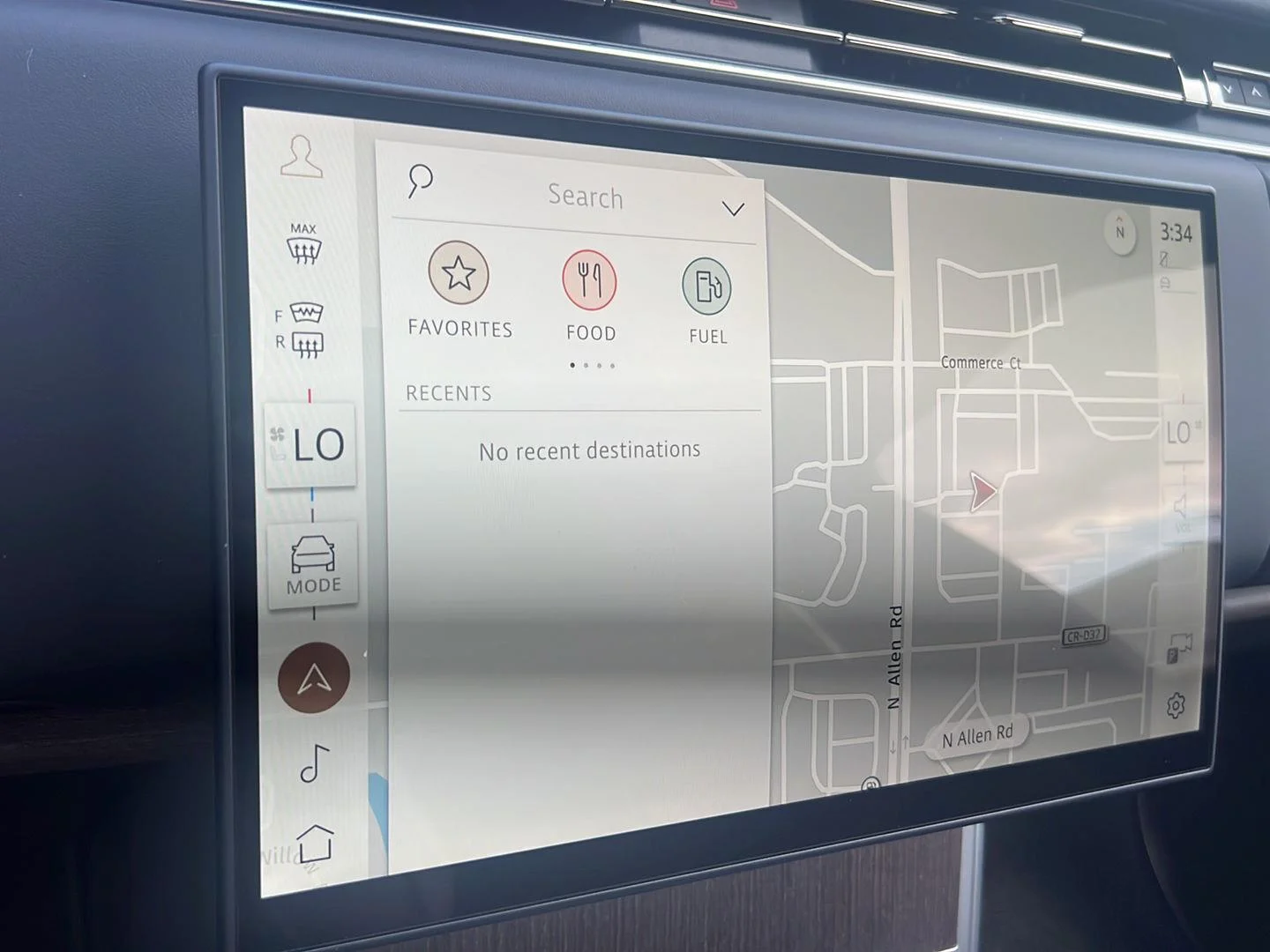 New 2026 Eiger Grey Metallic Land Rover SE image 16