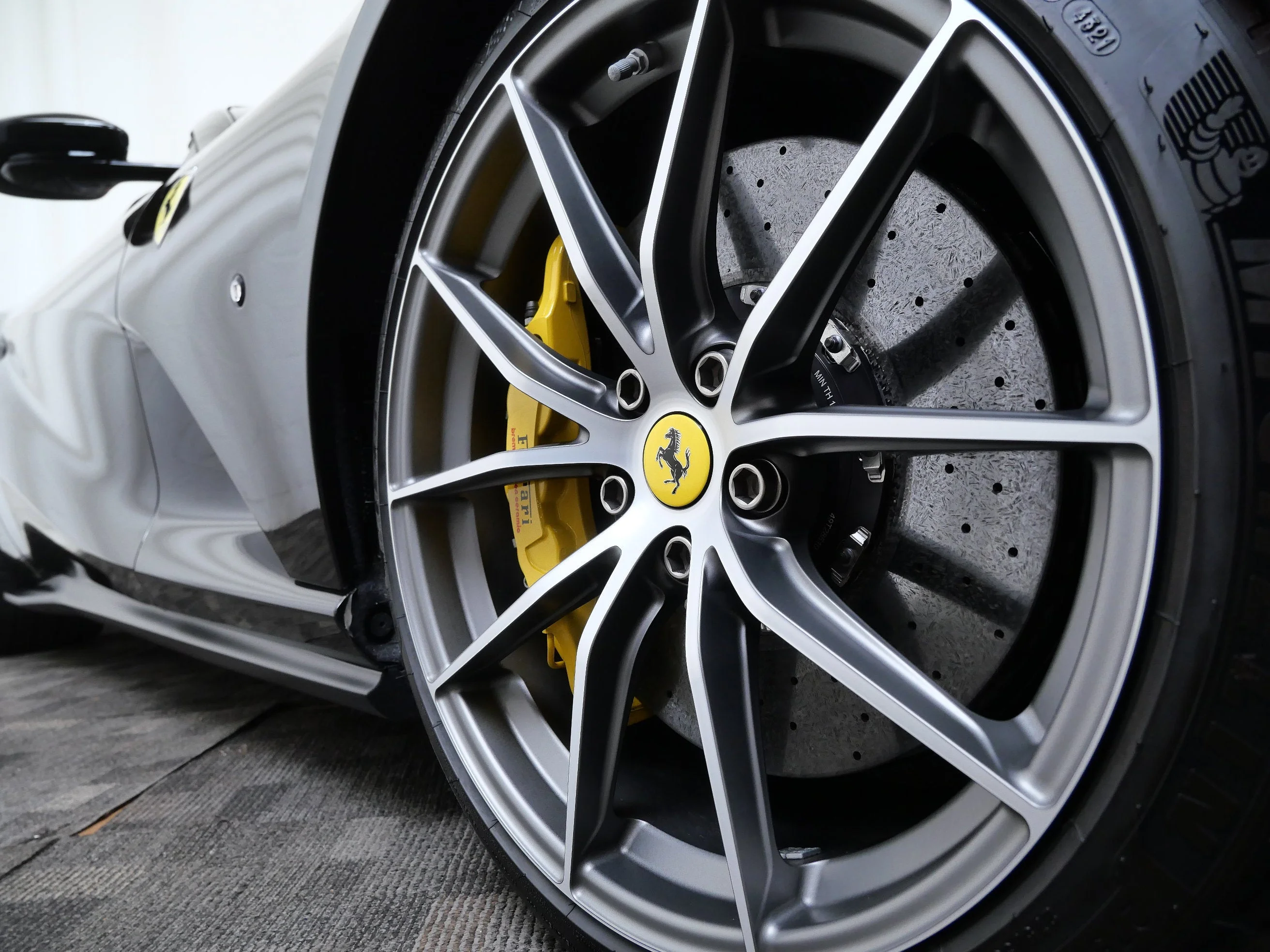 Certified Used 2022 Nero Daytona Metallic Ferrari Base image 13