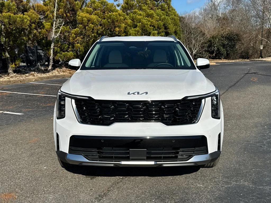 New 2026 White Kia S image 8