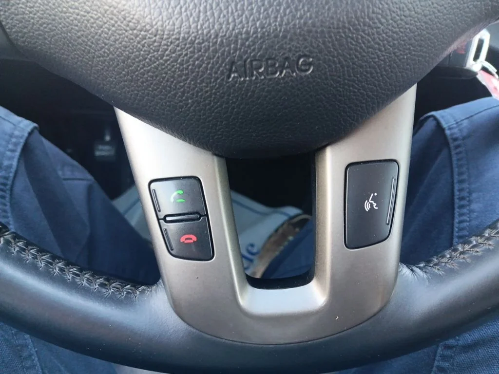 Used 2015 Black Cherry Kia EX image 19