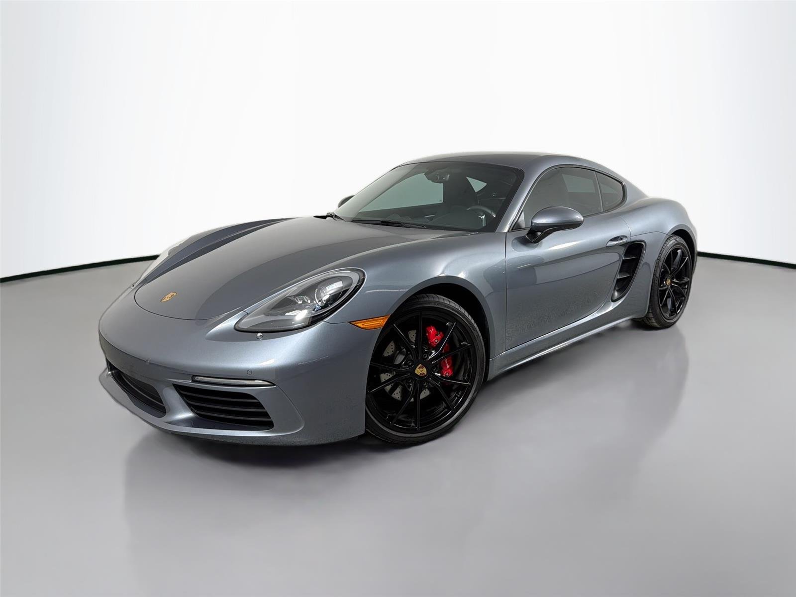 2025 Porsche 718 Cayman S's photo
