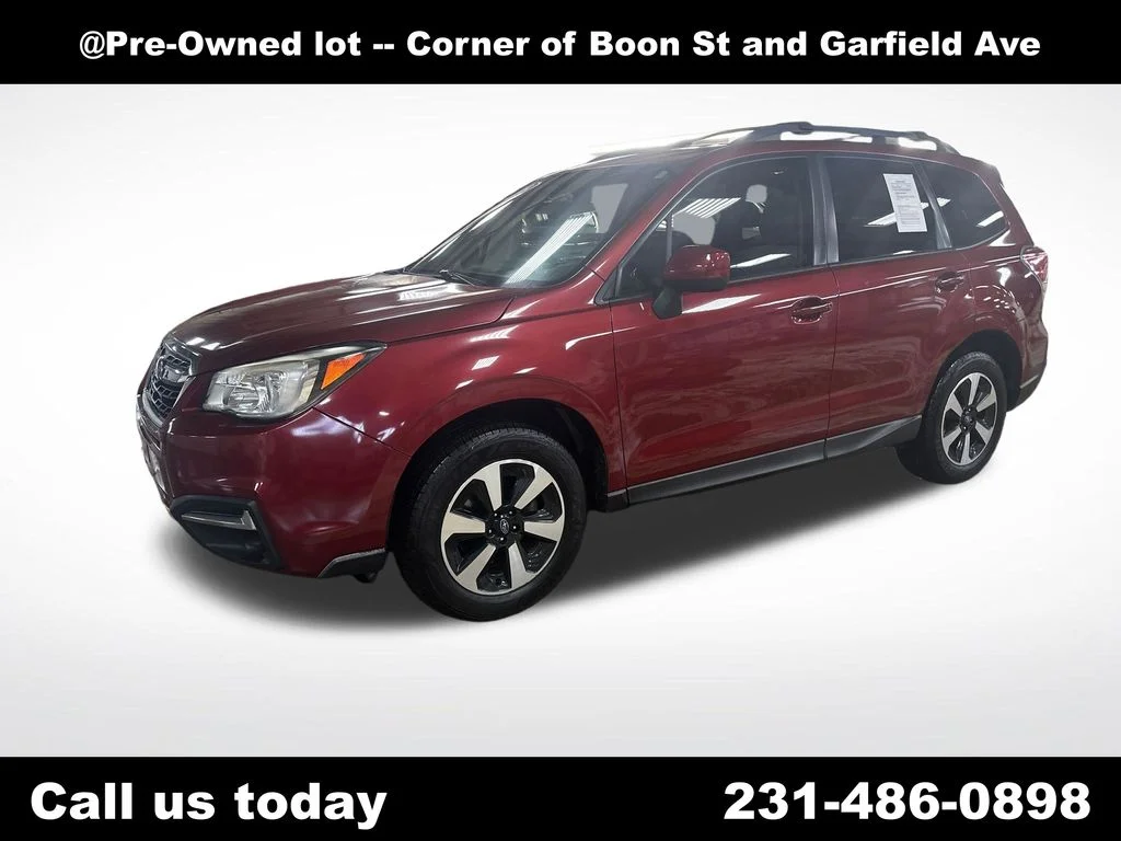 Used 2018 Red Subaru 2.5i Premium image 1