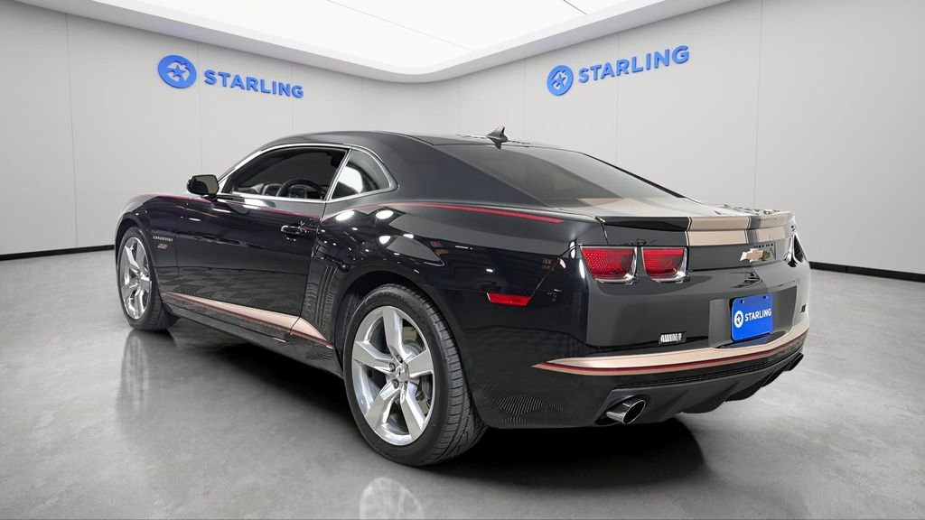 Used 2010 Black Chevrolet 2SS image 5