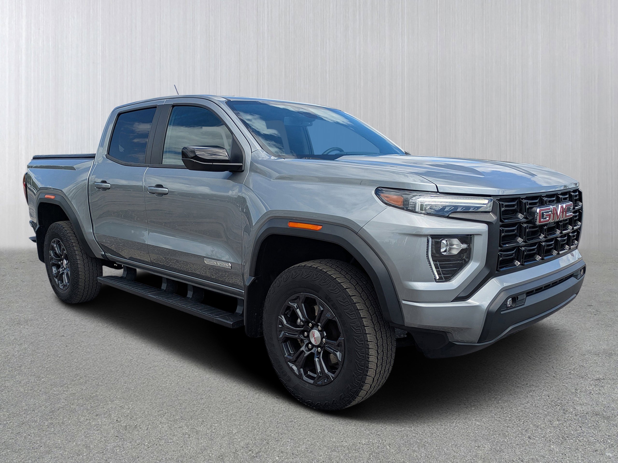 2023 GMC Canyon