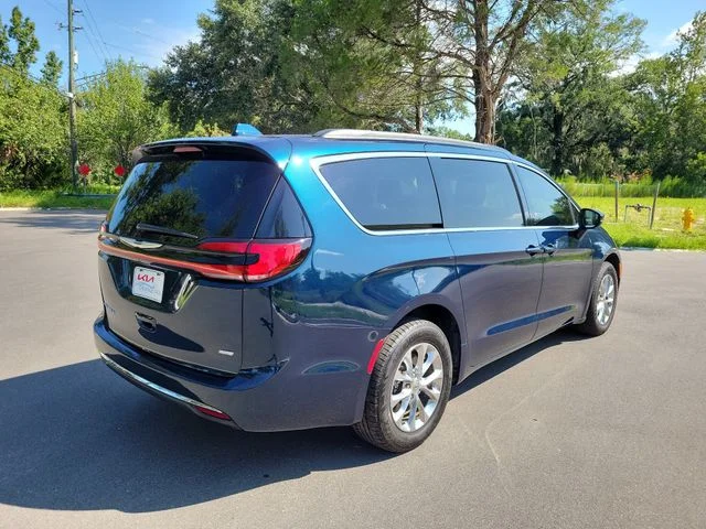 Used 2022 Blue Chrysler Touring L image 2