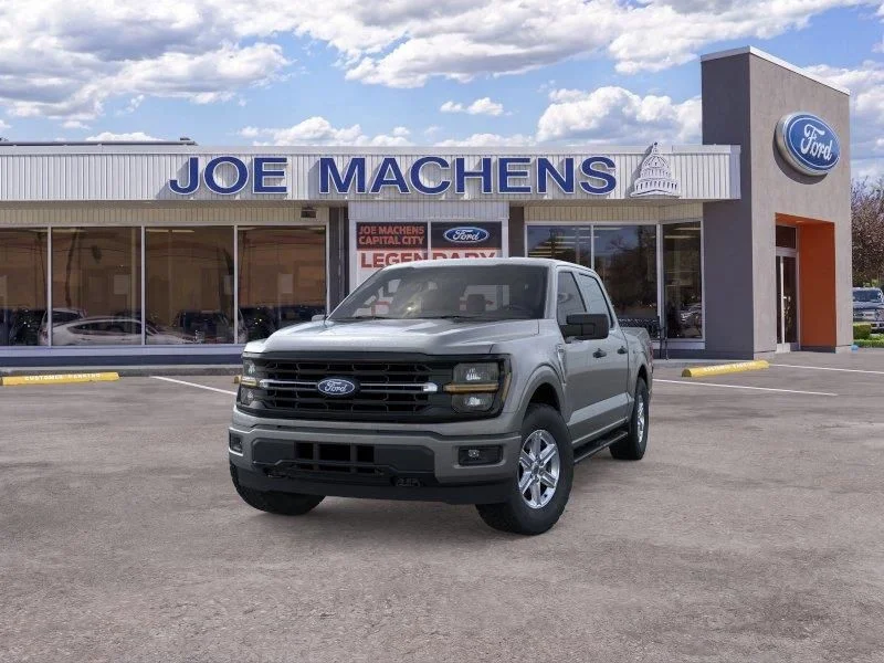 New 2026 Carbonized Gray Metallic Ford XLT image 3