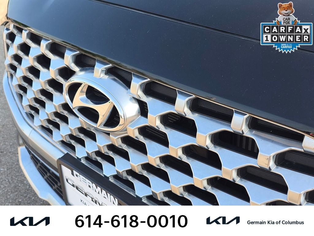 Used 2022 Black Hyundai Blue image 13
