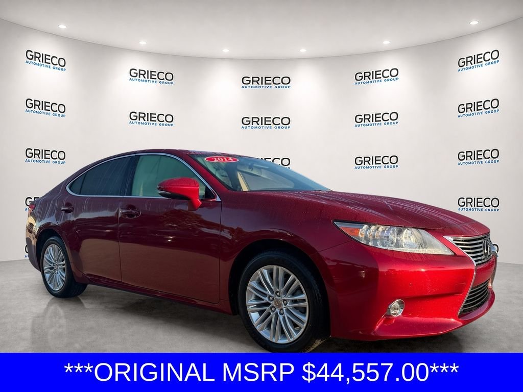 Used 2014 Red Lexus 350 image 1