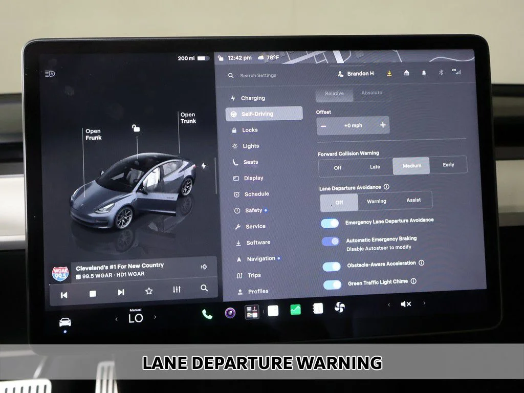Used 2022 Silver Tesla Long Range image 8