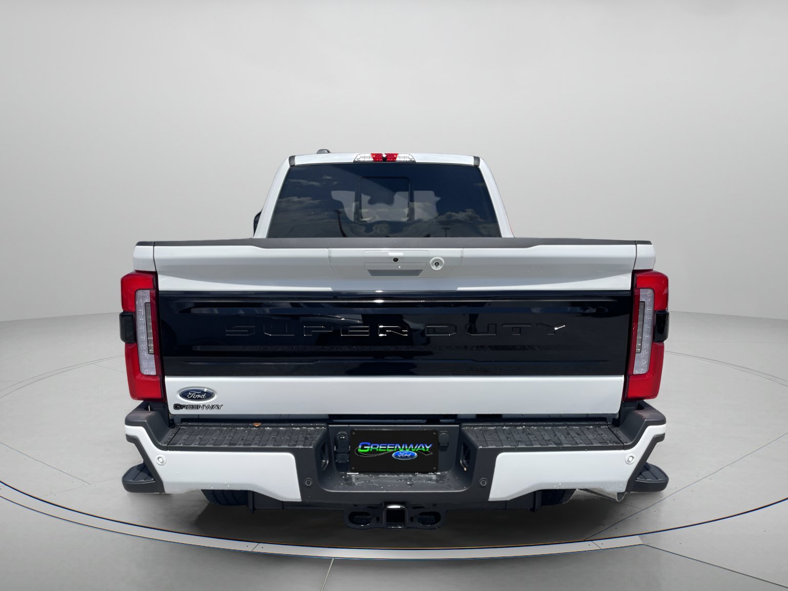 New 2026 Star White Metallic Tri-Coat Ford Platinum image 4