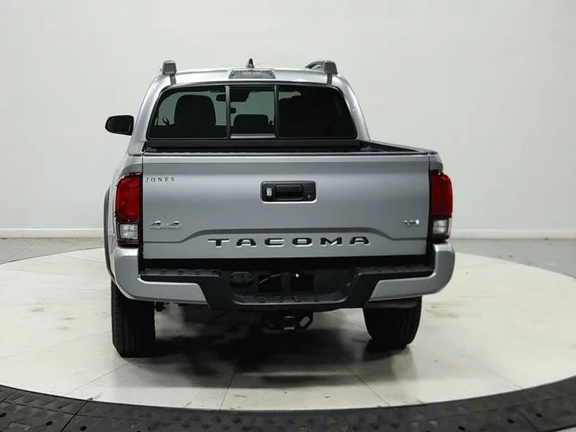Used 2022 Silver Toyota SR image 7