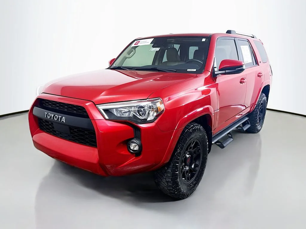 Used 2022 Barcelona Red Metallic Toyota SR5 Premium image 3